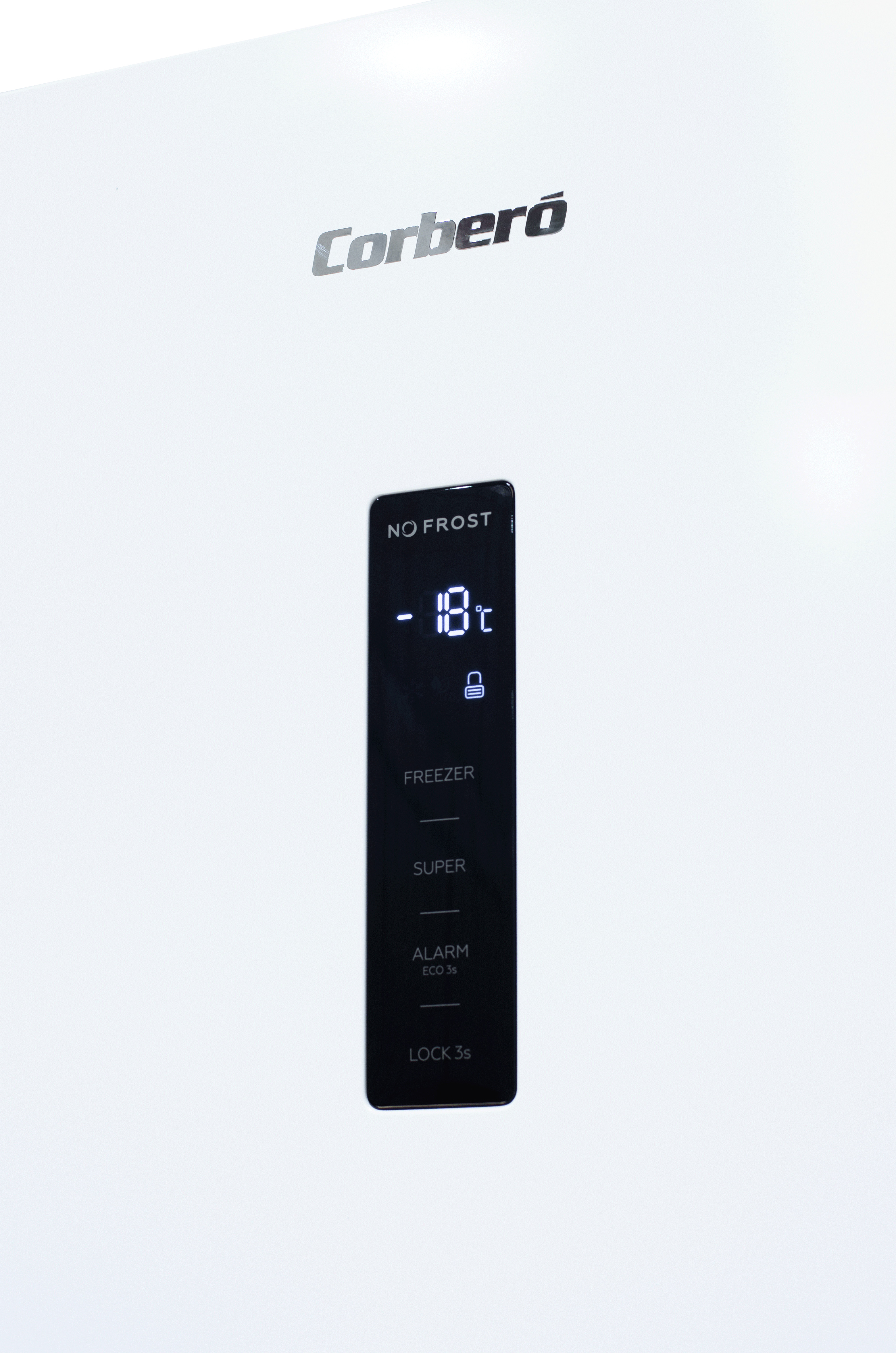 Corbero CCVH18524NFW Congelador Vertical Capacidad 274L, No Frost, Color Blanco, Inverter, Display P